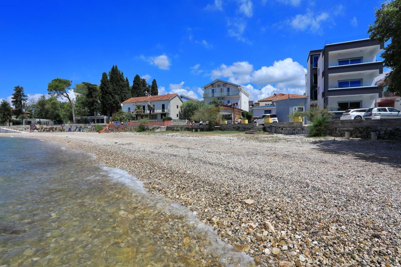 Apartmani Marina S Pogledom, Sukošan Extérieur photo