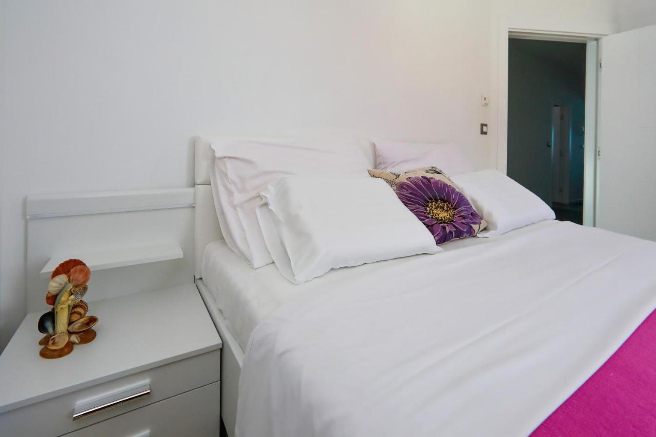 Apartmani Marina S Pogledom, Sukošan Extérieur photo