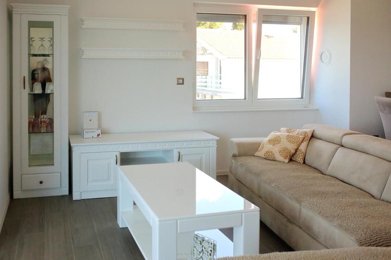 Apartmani Marina S Pogledom, Sukošan Extérieur photo