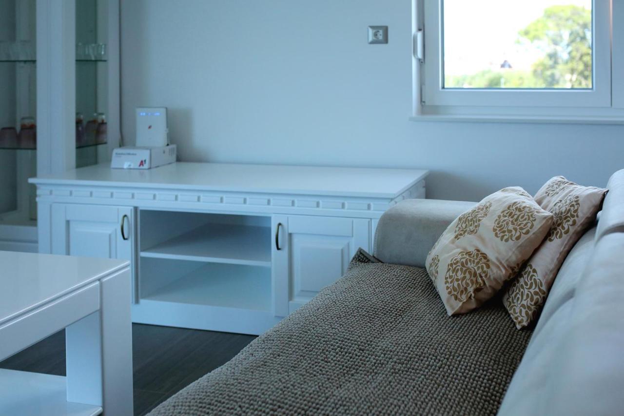 Apartmani Marina S Pogledom, Sukošan Extérieur photo