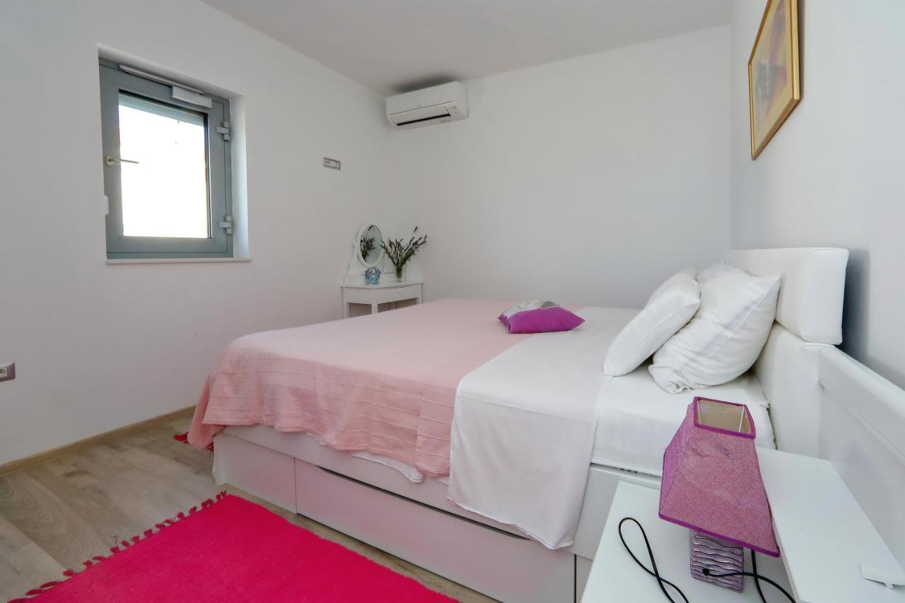 Apartmani Marina S Pogledom, Sukošan Extérieur photo